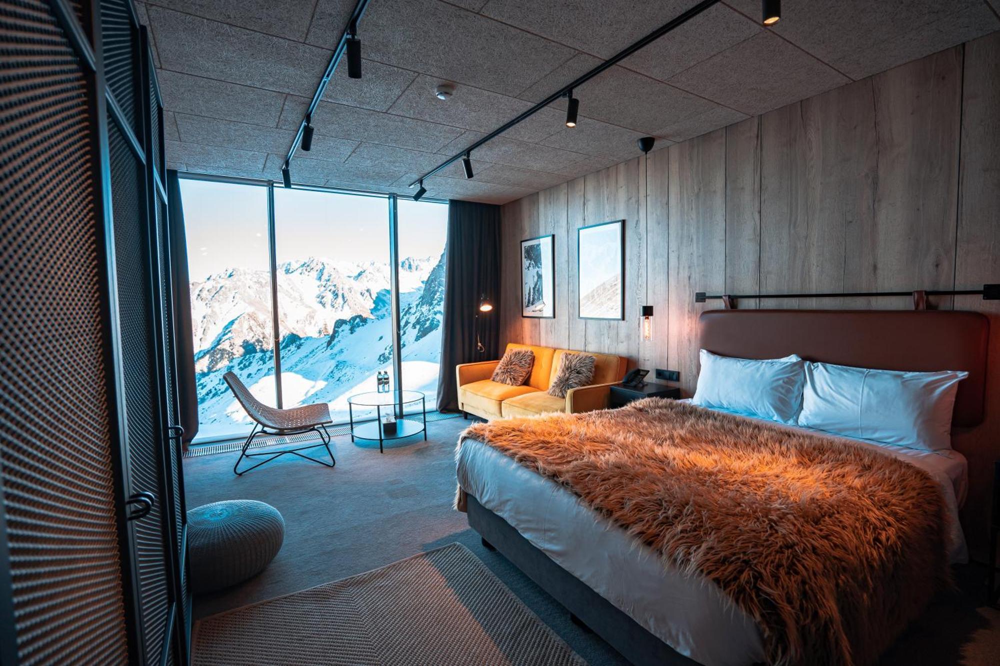 Tenir Eco Hotel, Shymbulak Mountain Resort 阿拉木图 外观 照片